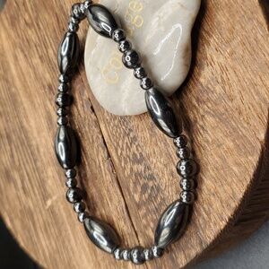 B2810 Hematite bullet beaded bracelet‎